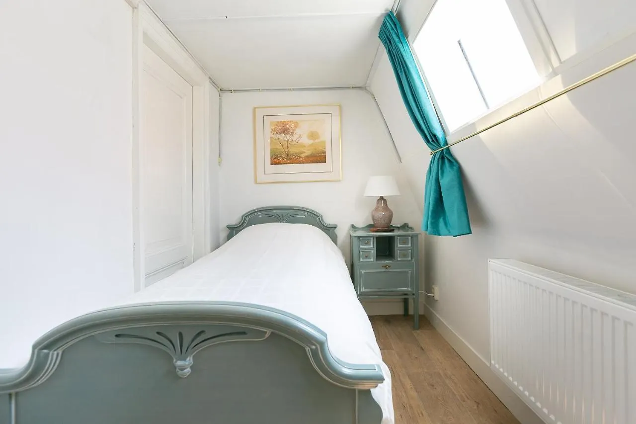 Fruit Of The City - R.Q.C. The Hague Apartment